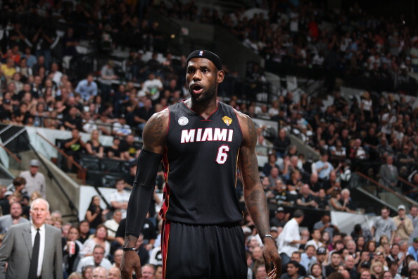 夺冠后，阿根廷球员不同的对待 阿根廷队（夺冠之后，阿根廷球员对国家队态度各异）