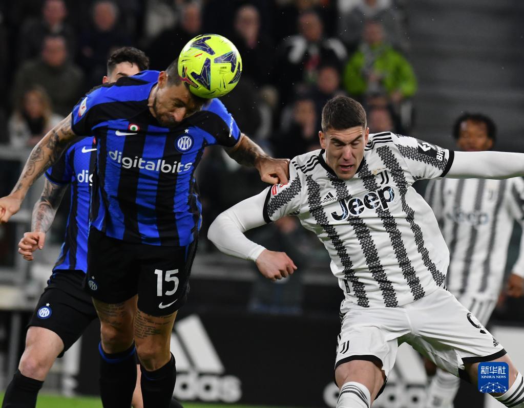 打入制胜球，达尼洛成历史首位两夺欧冠+两夺解放者杯的球员（达尼洛绝杀缔造历史：成首位两夺欧冠、两夺解放者杯的球员）