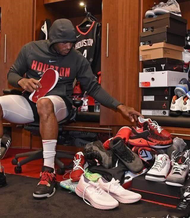 孙兴慜谈踢加纳：保住世界杯抽签第二档席位是最重要的目标（孙兴慜展望战加纳：首要任务是稳住世界杯抽签第二档位置）