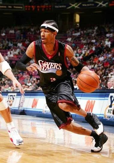 五大联赛U21球员每90分钟关键传球次数：卡尔第1，亚马尔第2（五大联赛U21球员关键传球／90分钟榜：卡尔居首，亚马尔次席）