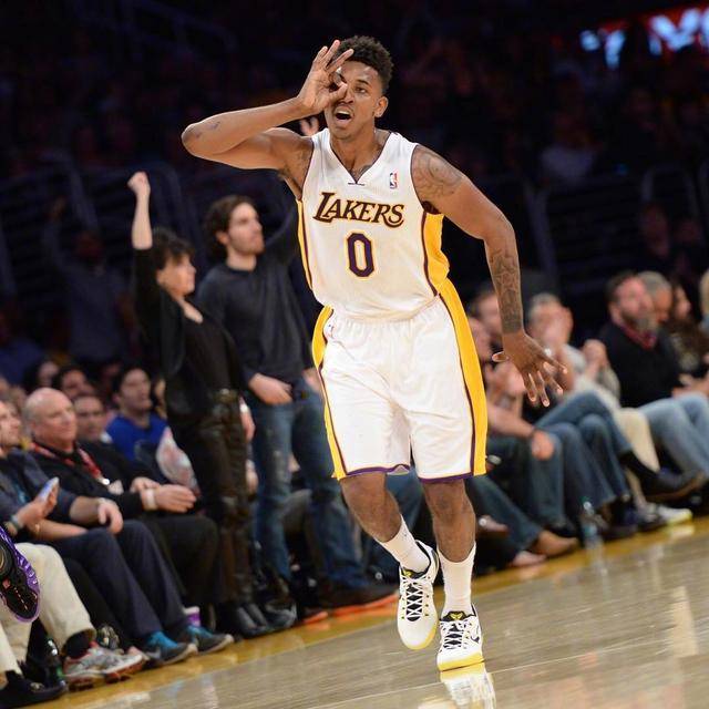 尤文2-0帕福斯，戴维破门+失良机，麦肯尼建功，伊尔迪兹助攻（尤文2-0帕福斯：戴维破门仍失良机，麦肯尼建功，伊尔迪兹助攻）