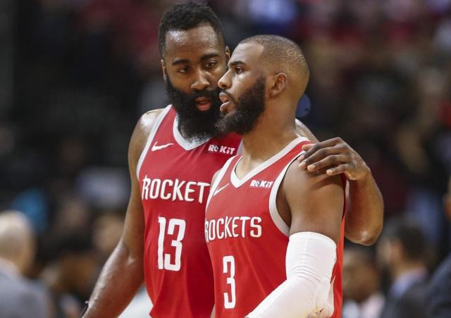 记者：斯图加特开始谈法比奥-维埃拉，阿森纳要价3000-3500万（记者称斯图加特启动引进法比奥-维埃拉的谈判，阿森纳标价3000至3500万）