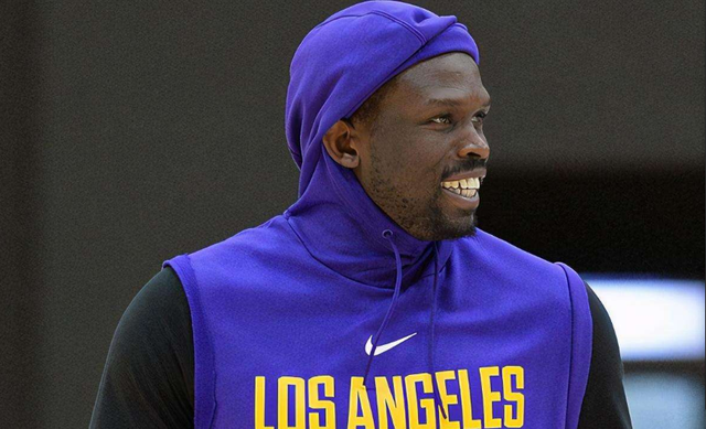 罗马诺：阿森纳对吉拉西的兴趣不实；曼联和巴萨和他有传闻（罗马诺：阿森纳追逐吉拉西属误传；曼联、巴萨仍与其有传闻）