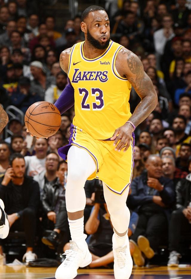 英媒：谢什科可能在两周后曼联对阵伯恩茅斯的比赛中回归（英媒称：谢什科有望在两周后曼联战伯恩茅斯时复出）