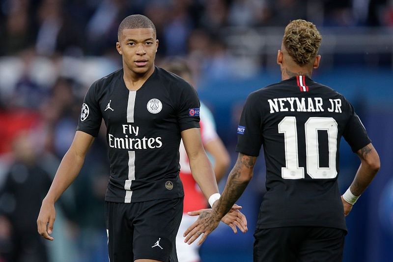 亚特兰大vs热那亚首发：卢克曼替补！德凯特拉雷、卡博尼在列（亚特兰大对阵热那亚首发公布：卢克曼替补，德凯特拉雷、卡博尼入选）