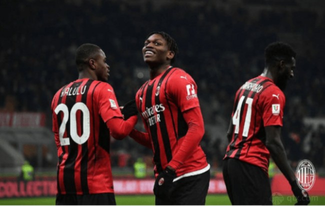 德天空：菲尔克鲁格加盟米兰的交易已经谈妥，球员即将体检（德天空：米兰与菲尔克鲁格已达成转会协议，球员即将接受体检）