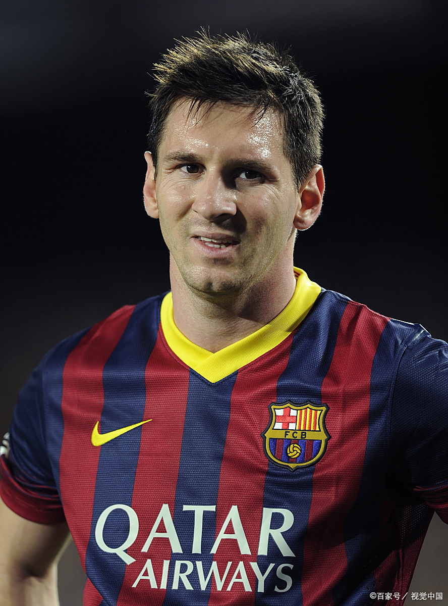 愿无大碍，蒯纪闻谢场时被拍到手臂缠着绷带（希望无恙，蒯纪闻赛后致谢时被目击手臂缠绷带）