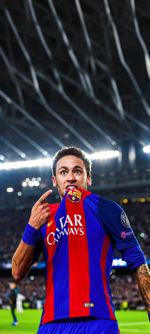 记者：兰克尔-泽擅空手套白狼，找朴志洙要落场球衣而不是换（记者：兰克尔-泽再现空手套白狼，向朴志洙索要赛后球衣而非交换）