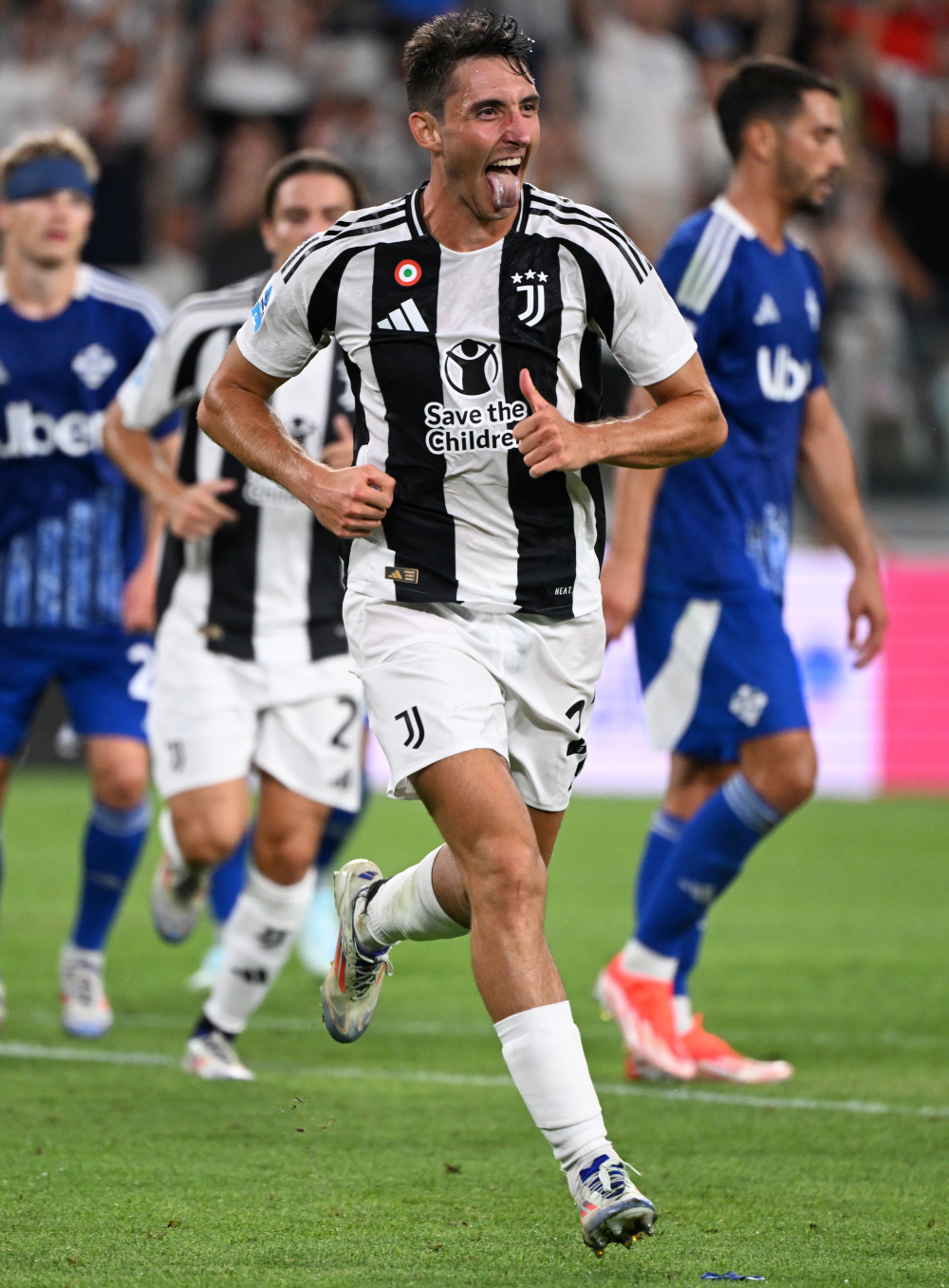 雷吉·米勒：十年后就算NBA出现四分线 我也不会感到意外！（雷吉·米勒认为十年后NBA引入四分线并不意外）