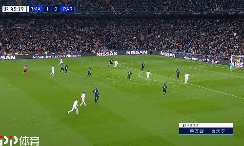 萨拉赫更衣室主动道歉，琼斯力挺：他想赢，这很正常（萨拉赫更衣室内主动致歉，琼斯声援：渴望胜利很正常）