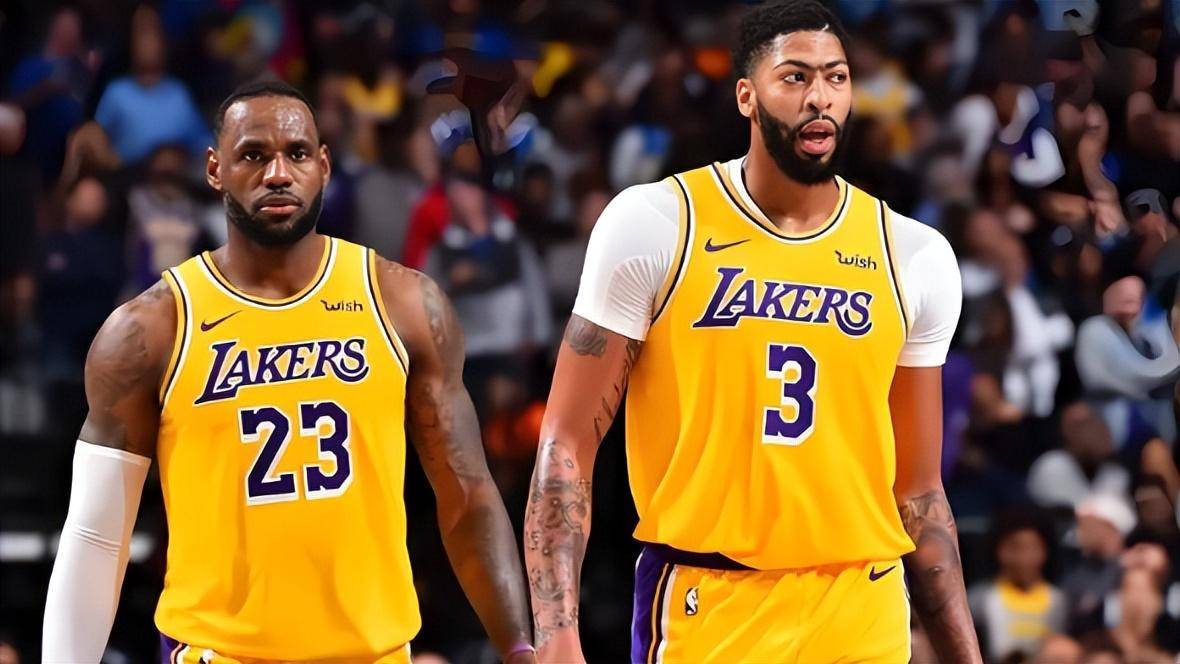 非洲杯战报：迪亚斯破门，卡比制胜，摩洛哥2-0胜科摩罗（非洲杯：迪亚斯先拔头筹，卡比锁定胜局，摩洛哥2-0力克科摩罗）